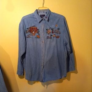 Women's Quinn Again Noah's Ark Button Up Chambrey Shirt.